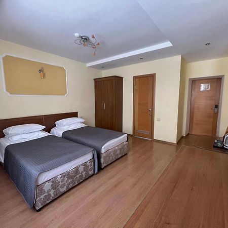 Hotel Gloria Standard Borovoe Rum bild